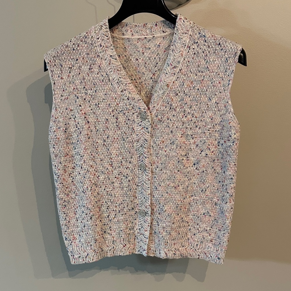 Multicolor Knit Sleeveless vest with glitter detailed buttons
